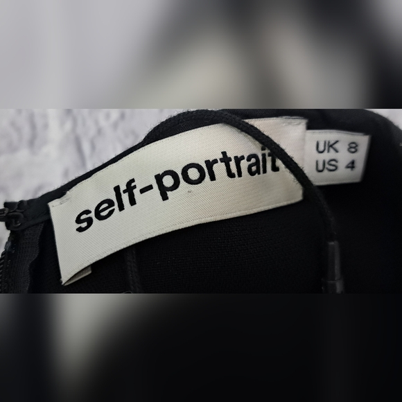 NWOT Self-Portrait Black Lace Bell Sleeve Mini Dress Size 4 US - Picture 8 of 12